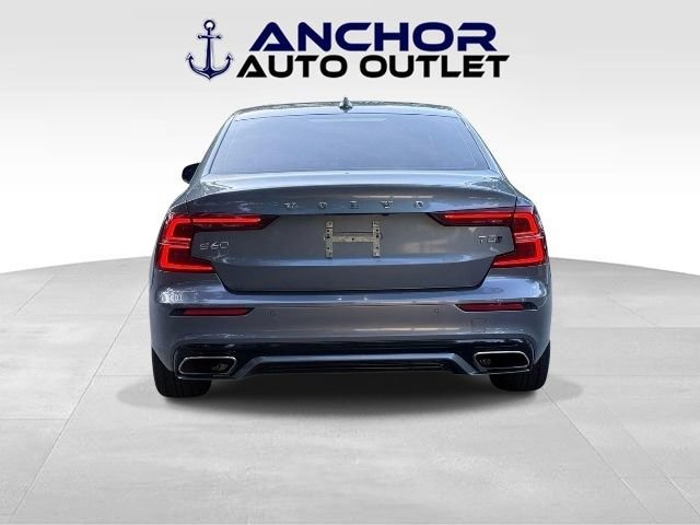 Used 2021 Volvo S60 T5 Momentum AWD/4WD image 7