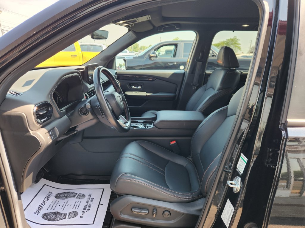Used 2024 Honda Pilot TrailSport image 24