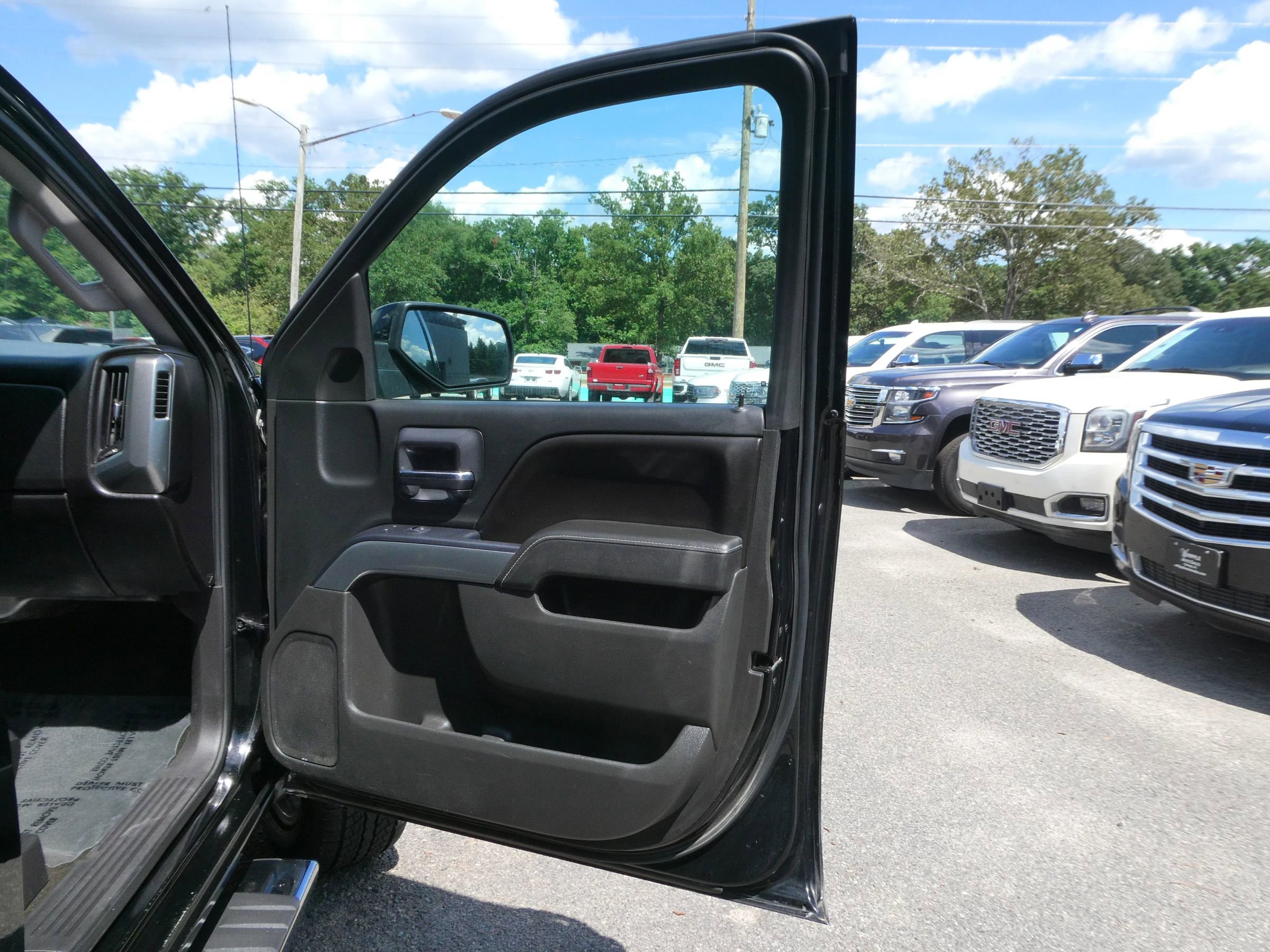 Used 2016 Chevrolet Silverado 1500 LT AWD/4WD image 20