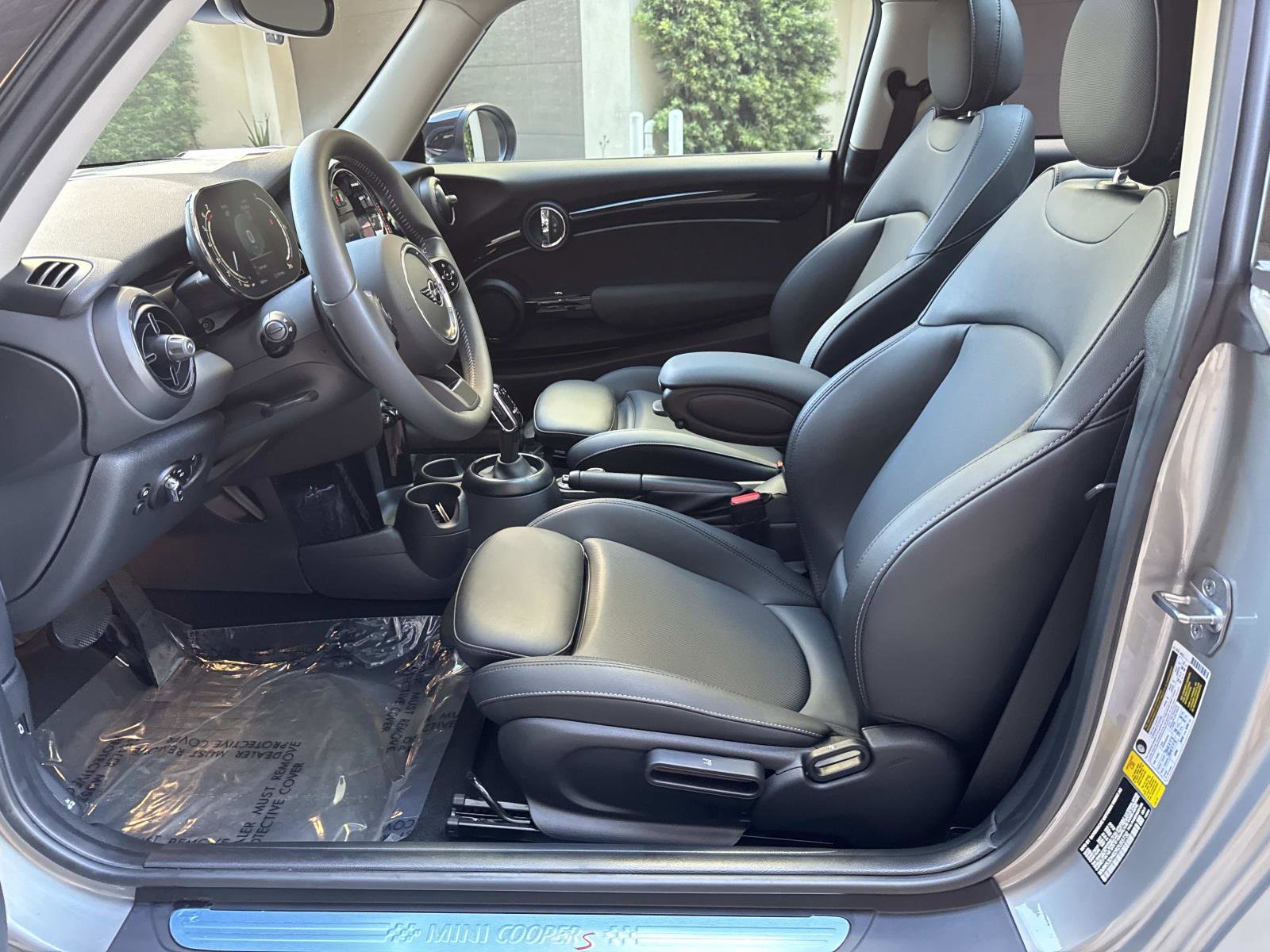 Certified 2024 MINI Cooper S image 12