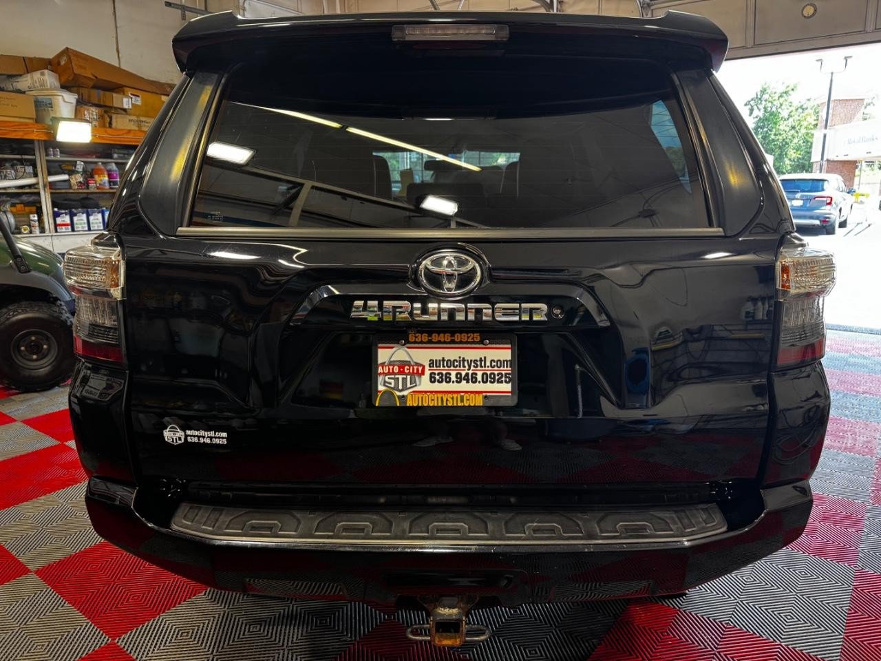 Used 2016 Toyota 4Runner SR5 Premium AWD/4WD image 6