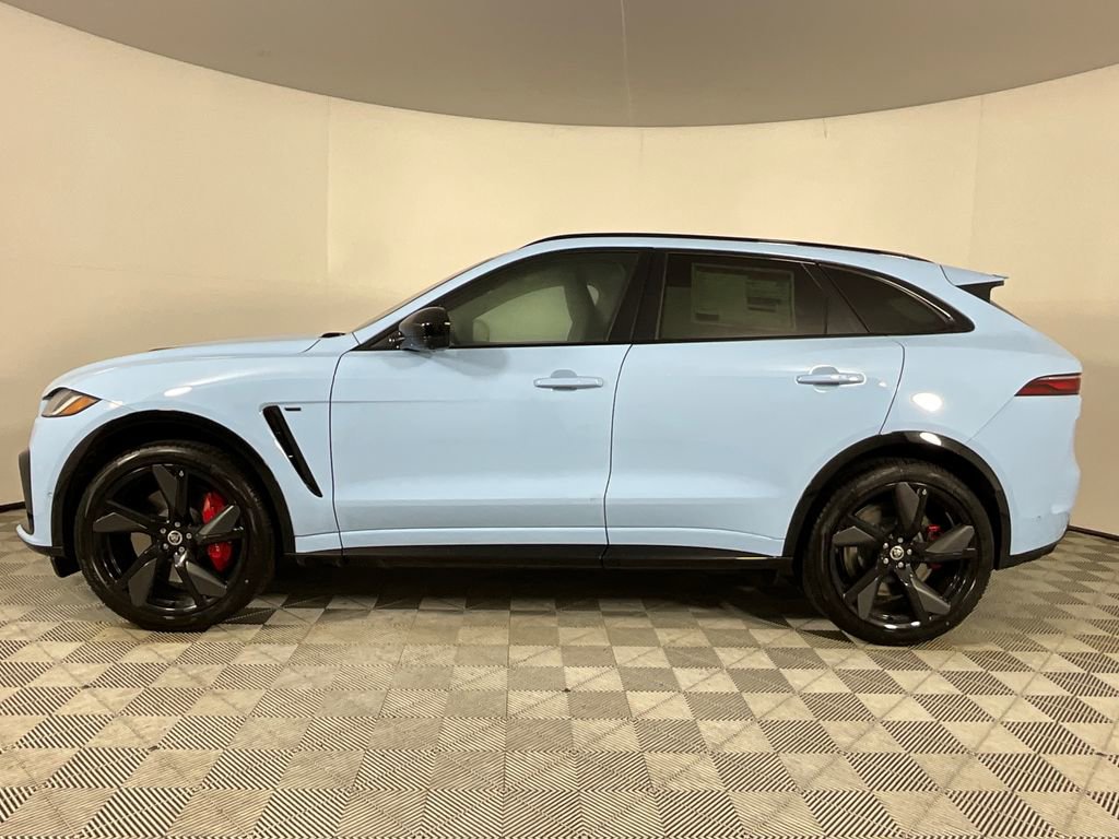 New 2026 Jaguar F-PACE SVR image 6