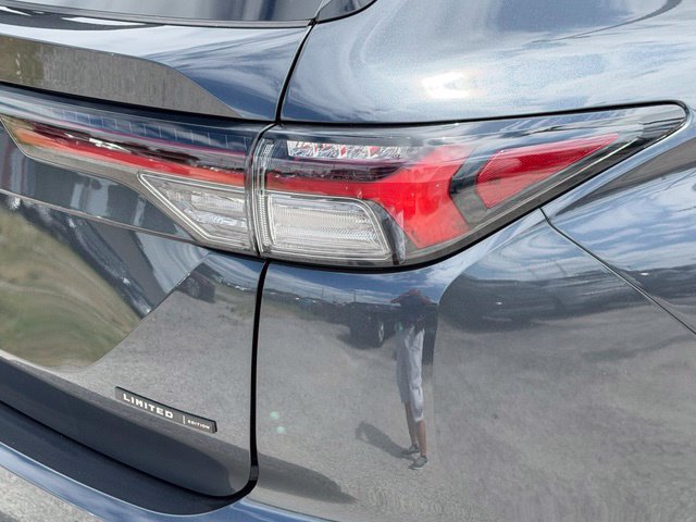 New 2026 Mitsubishi Outlander LE FWD image 12