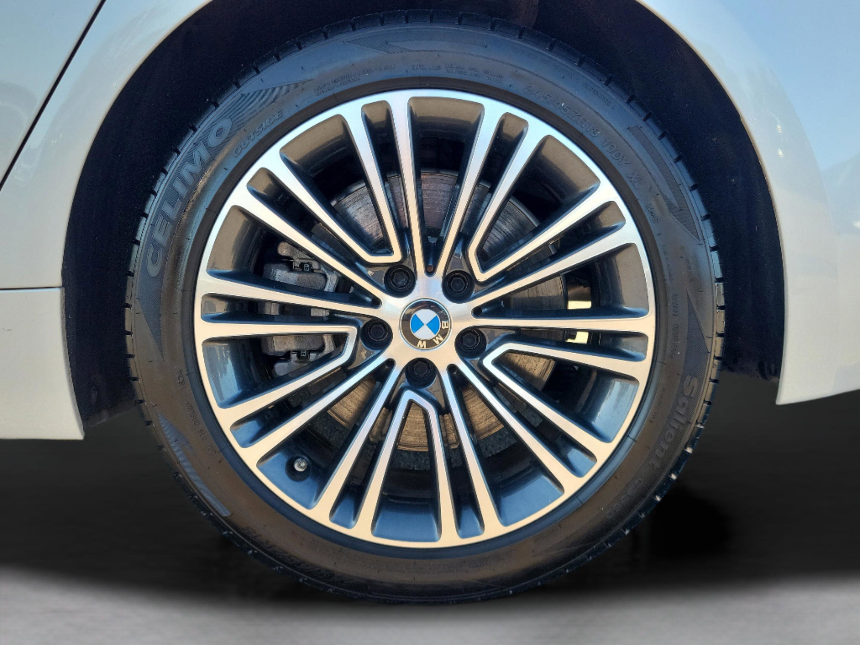 Used 2020 BMW 540i image 6