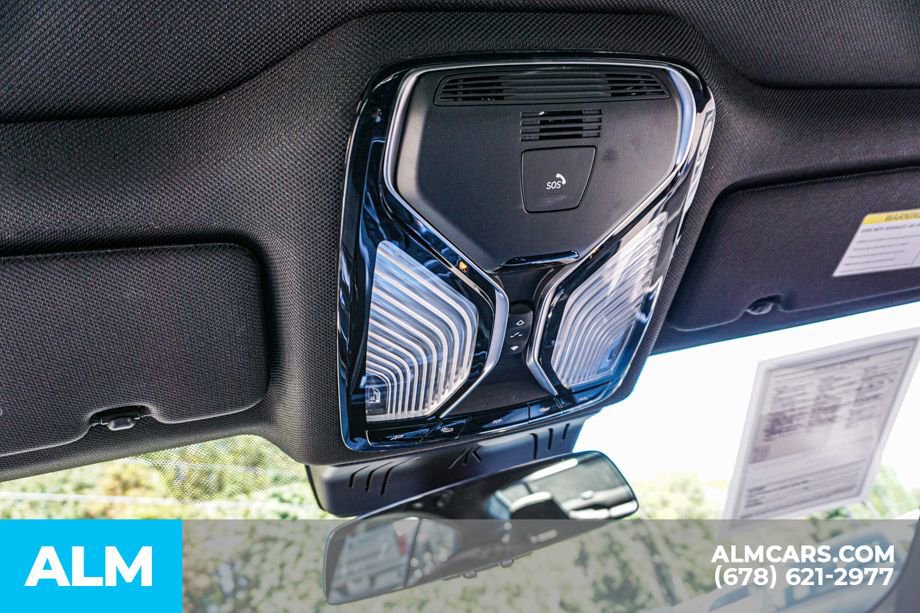 Used 2025 BMW 840i image 33
