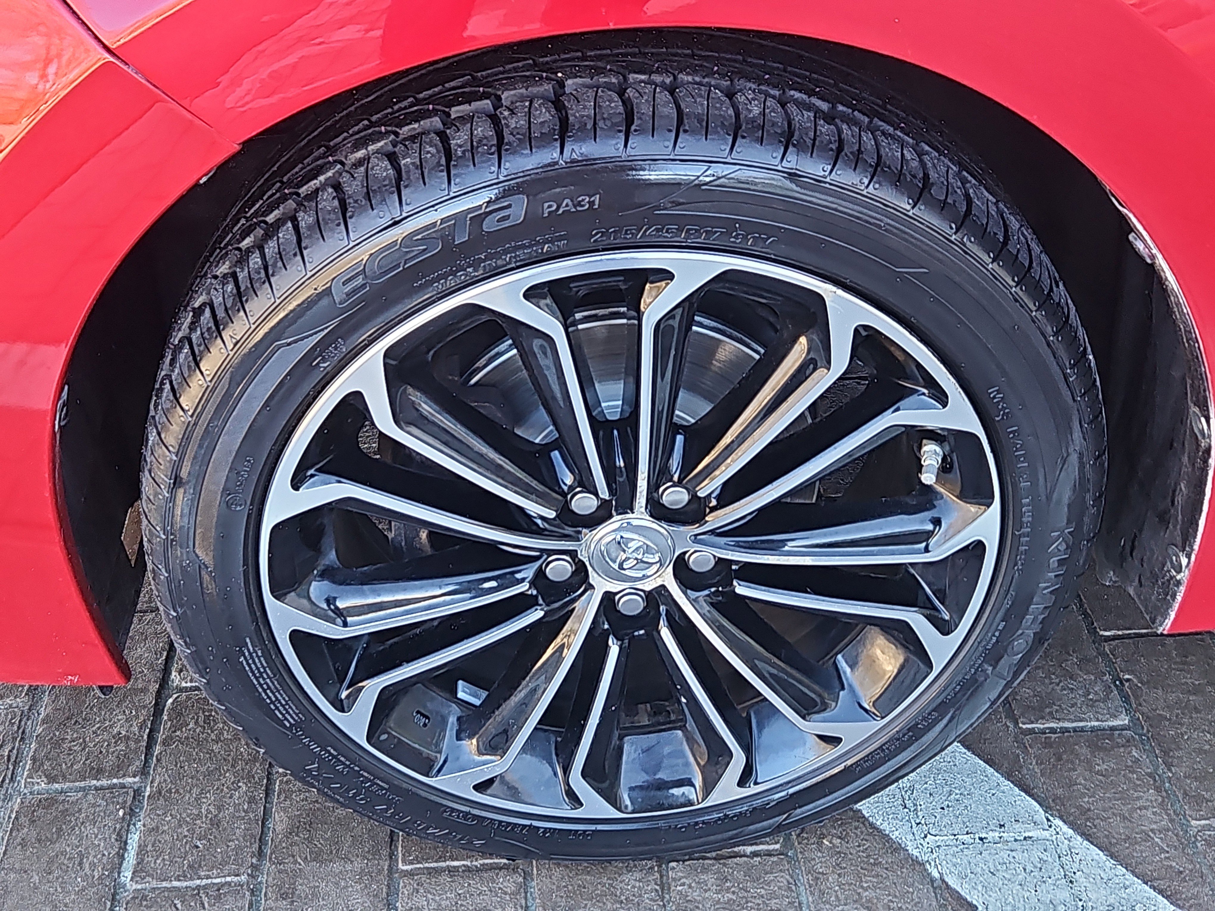 Used 2014 Toyota Corolla S image 4