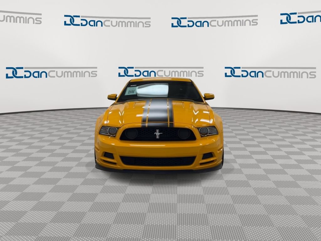 Used 2013 Ford Mustang Boss 302 w/ Boss 302 Accessory Pkg RWD image 3