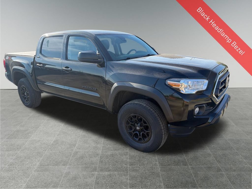 Used 2023 Toyota Tacoma SR5 AWD/4WD image 9