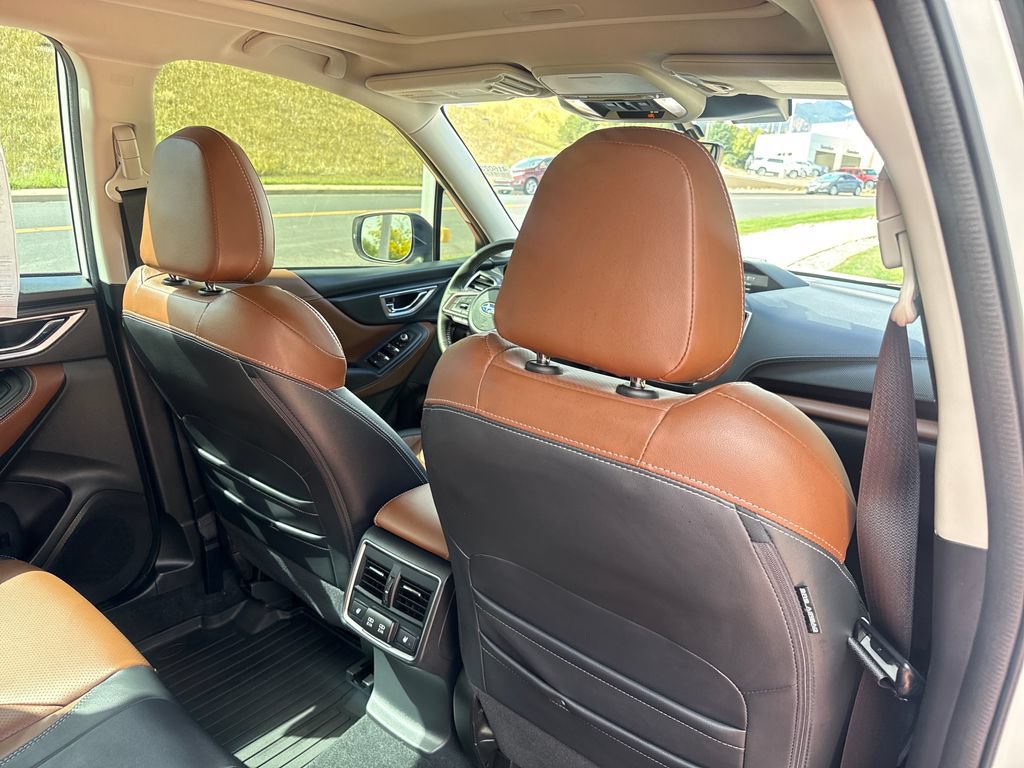 Used 2023 Subaru Forester Touring AWD/4WD image 27