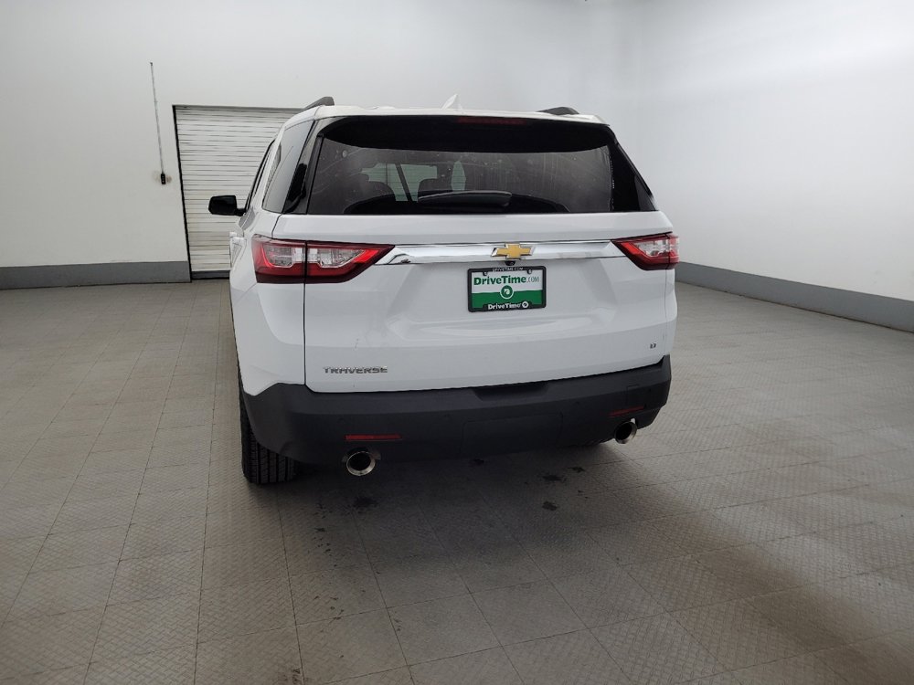 Used 2020 Chevrolet Traverse LT image 6