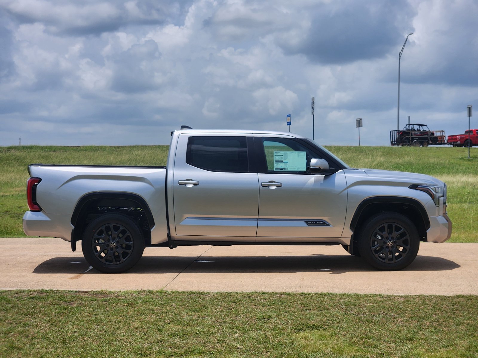 New 2026 Toyota Tundra Platinum AWD/4WD image 7