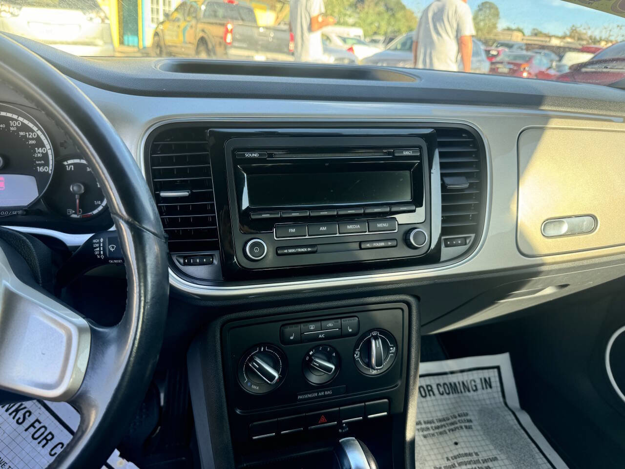 Used 2013 Volkswagen Beetle 2.5 image 12