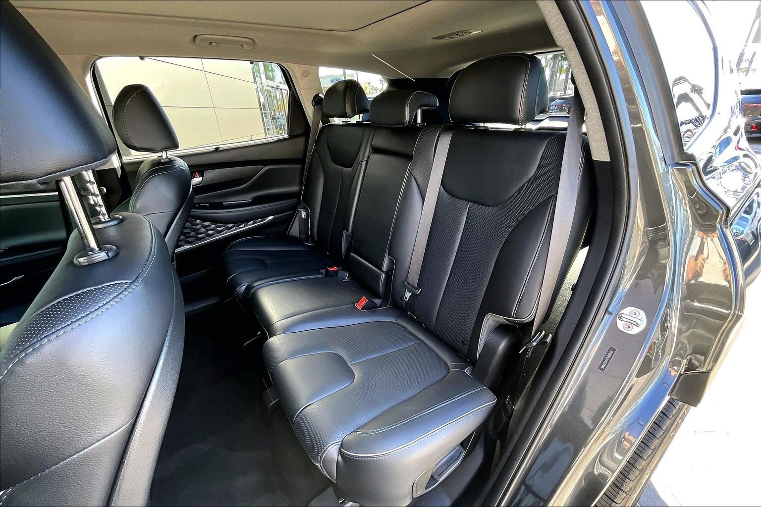 Used 2023 Hyundai Santa Fe Limited image 26