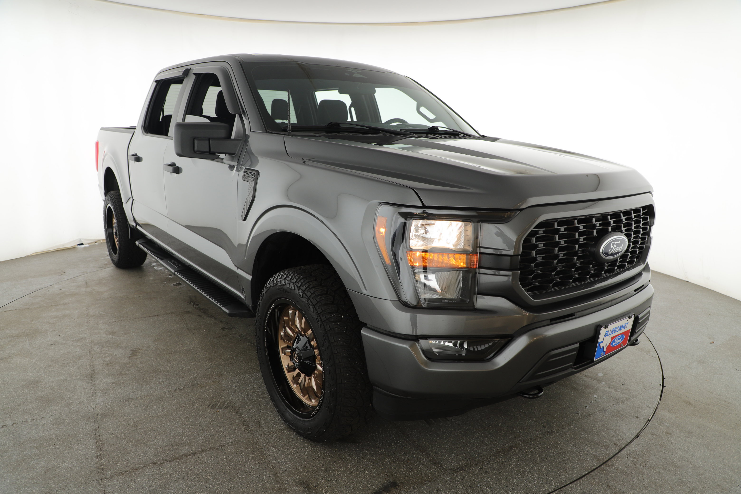 Used 2023 Ford F150 XL w/ STX Appearance Package image 3