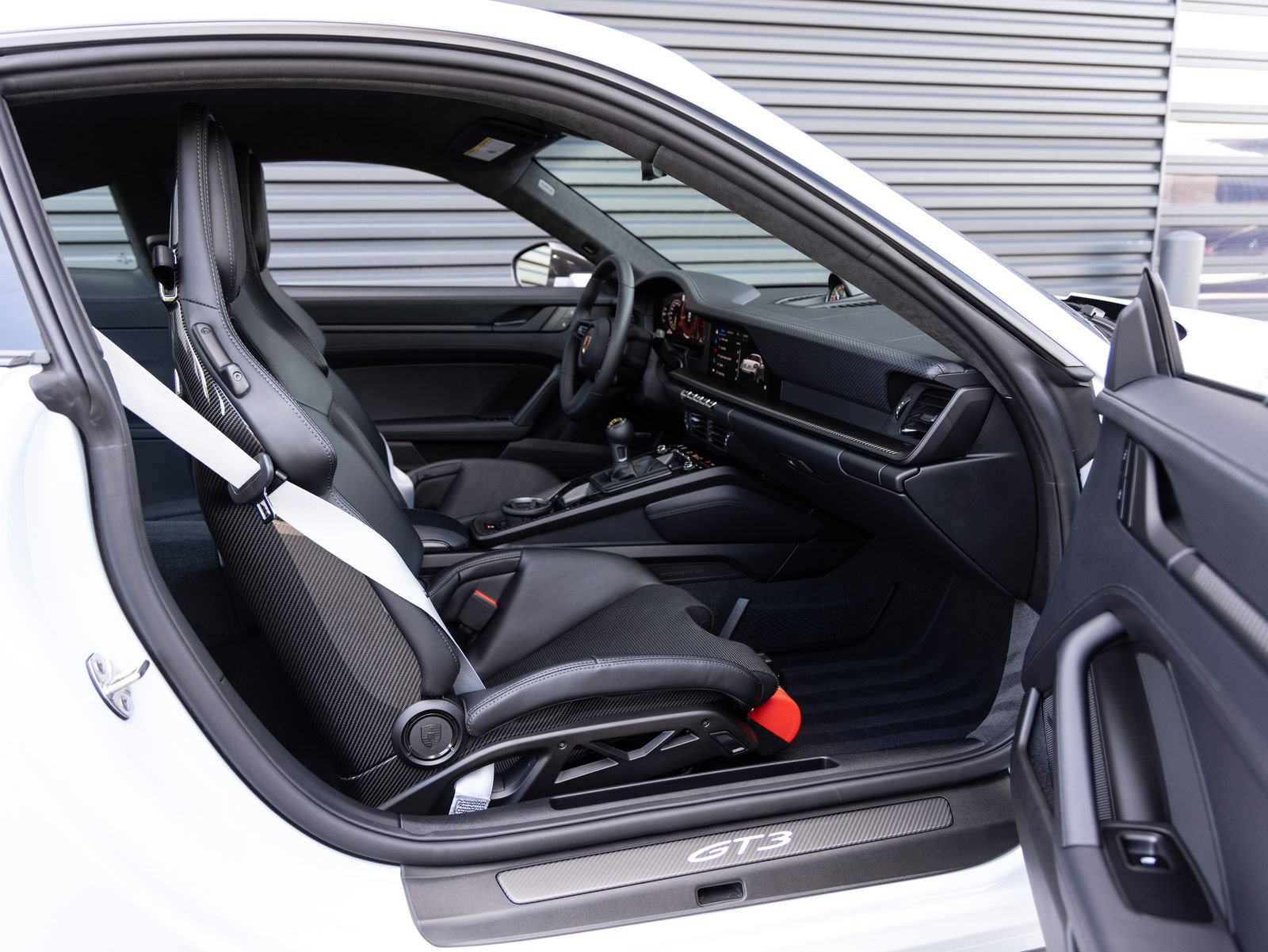 Certified 2026 Porsche 911 GT3 RWD image 30