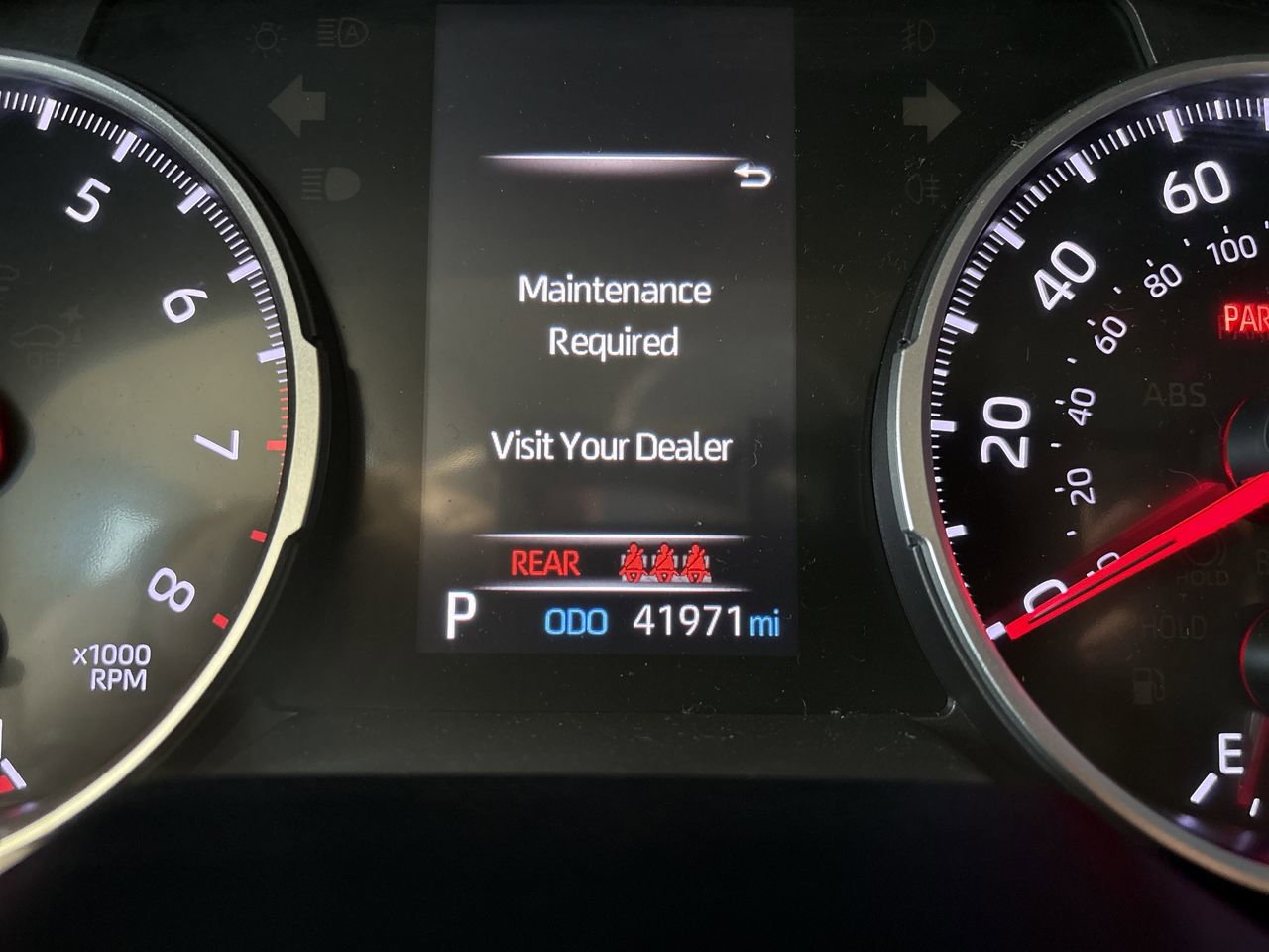 Used 2021 Toyota RAV4 LE w/ Carpet Mat Package (TMS) FWD image 15