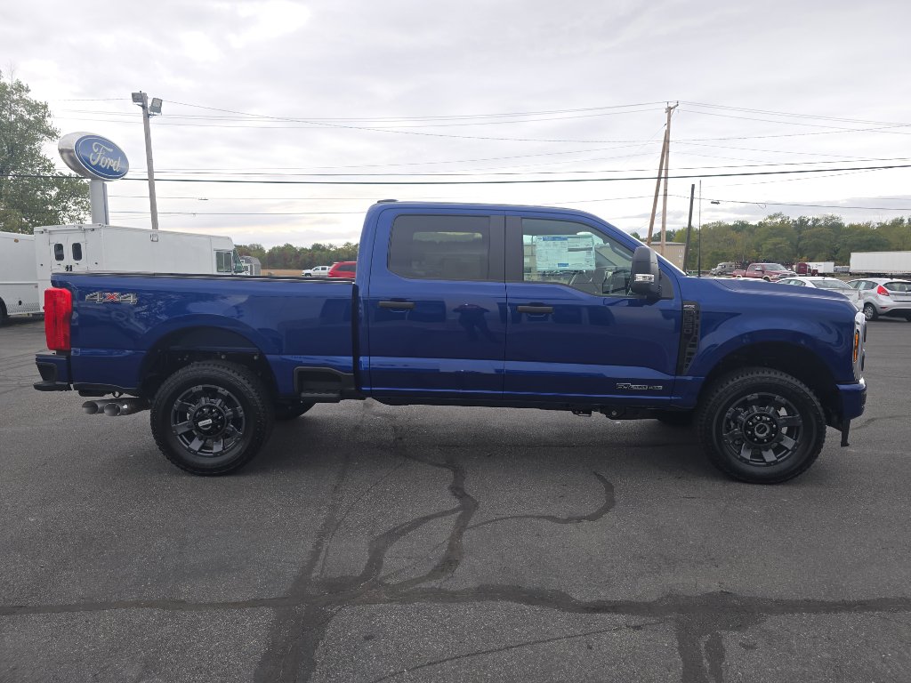 New 2026 Ford F350 XL image 5