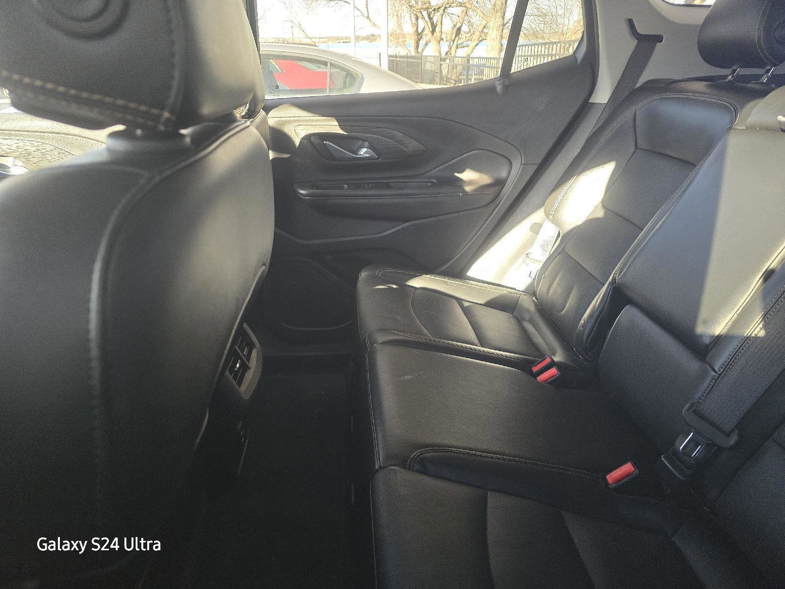 Used 2020 GMC Terrain SLT image 10