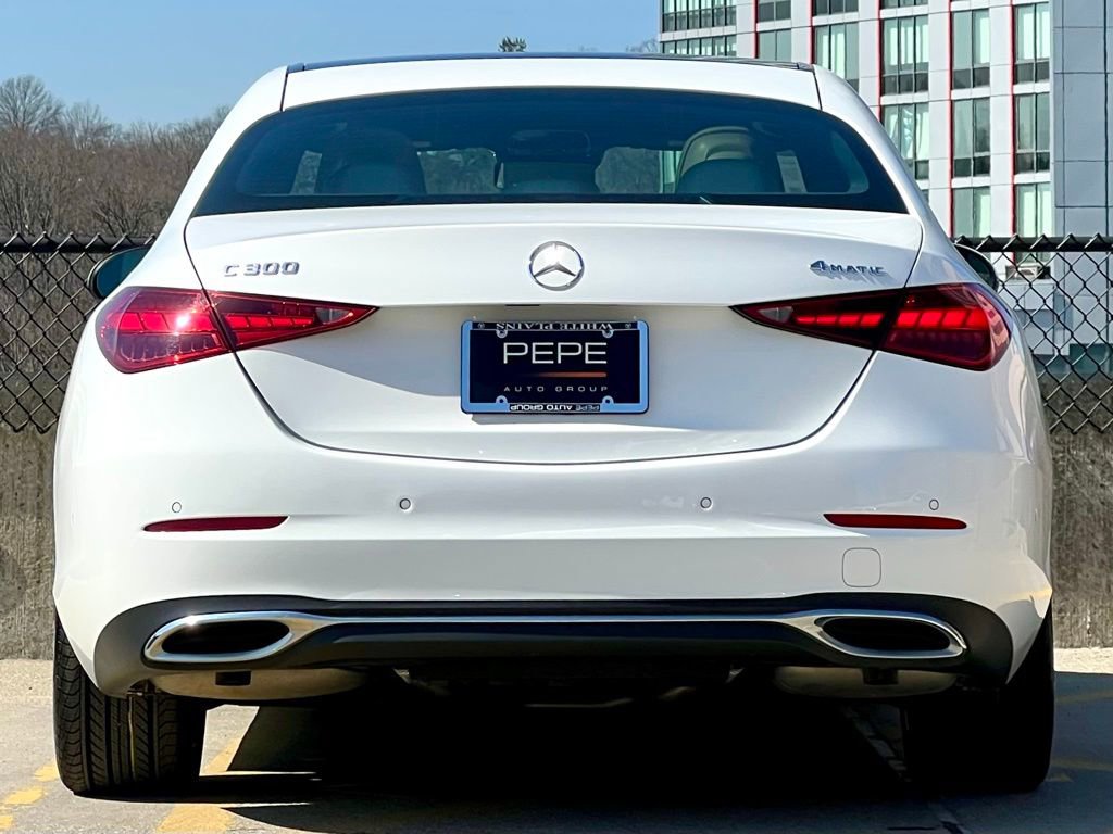 Certified 2022 Mercedes-Benz C 300 4MATIC Sedan image 6