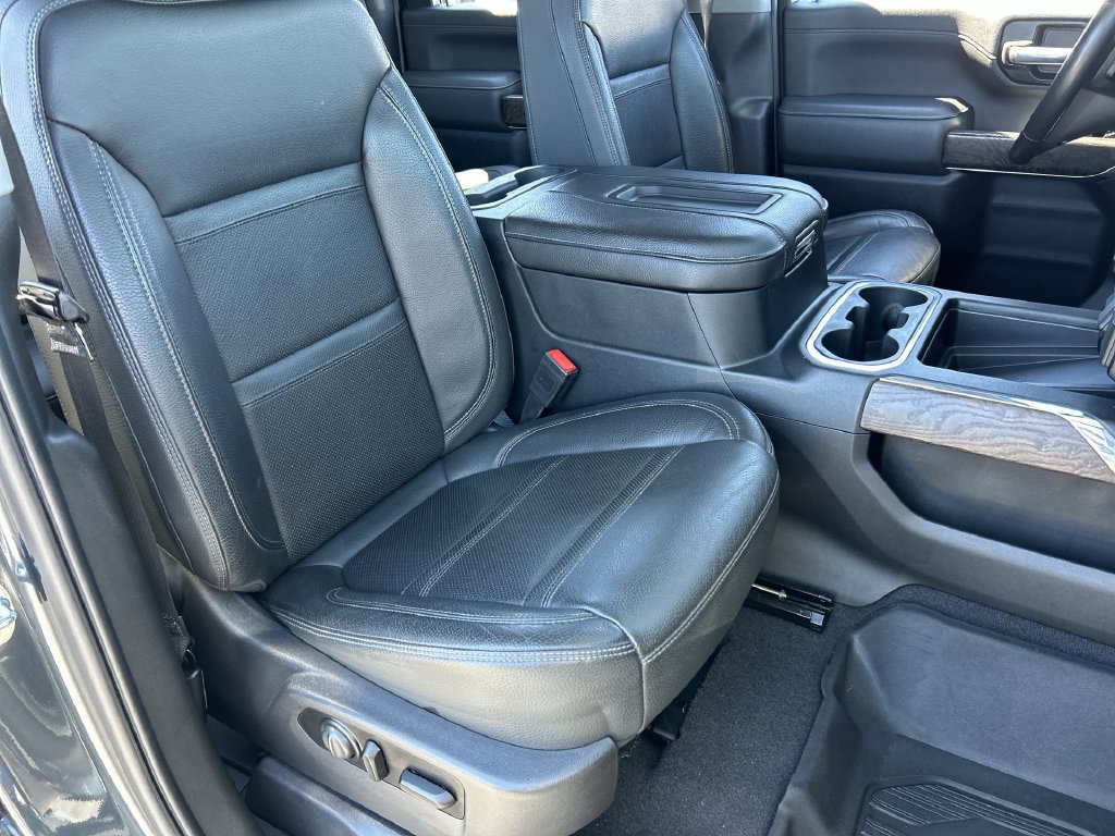 Used 2020 GMC Sierra 2500 Denali w/ Denali Ultimate Package AWD/4WD image 28