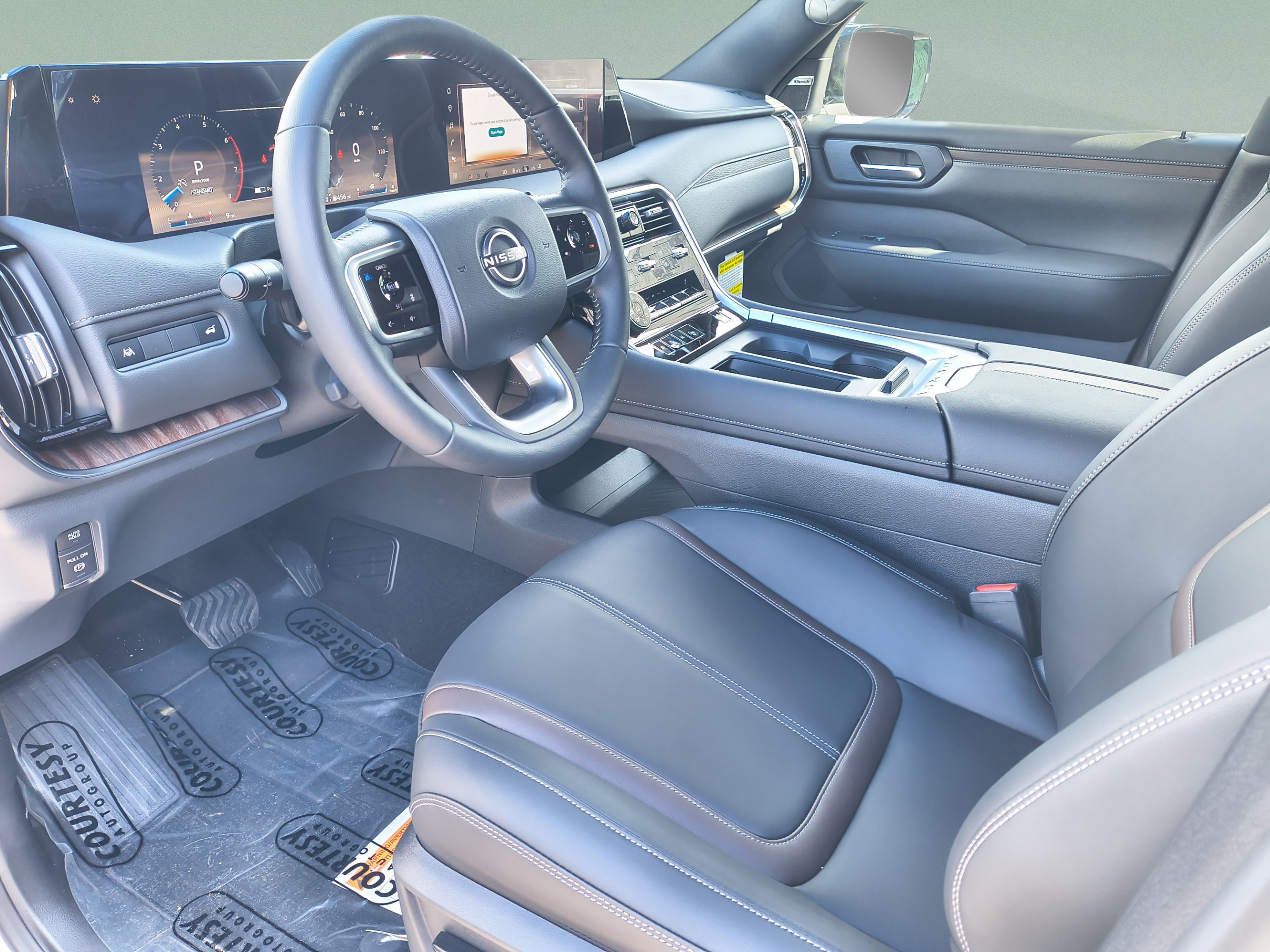 New 2026 Nissan Armada SL w/ Captain's Chari Seat Package AWD/4WD image 21