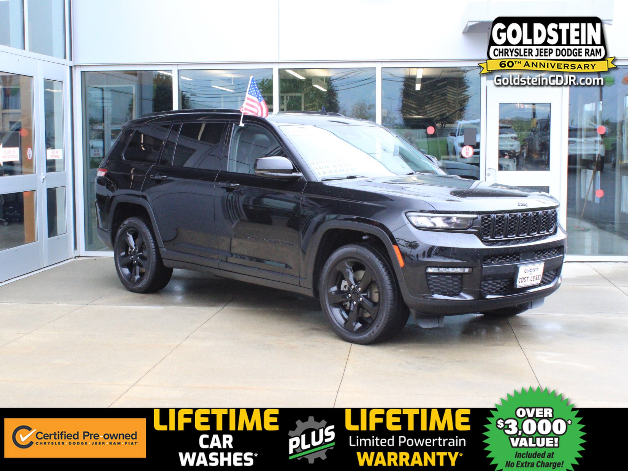 Used 2022 Jeep Grand Cherokee L Limited w/ Black Appearance Package AWD/4WD image 1
