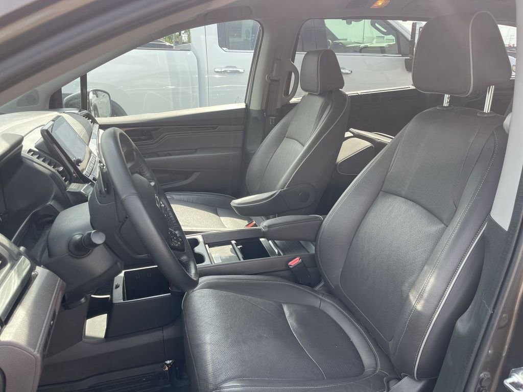 Used 2023 Honda Odyssey Elite image 7