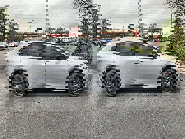 New 2026 Toyota Prius LE image 9