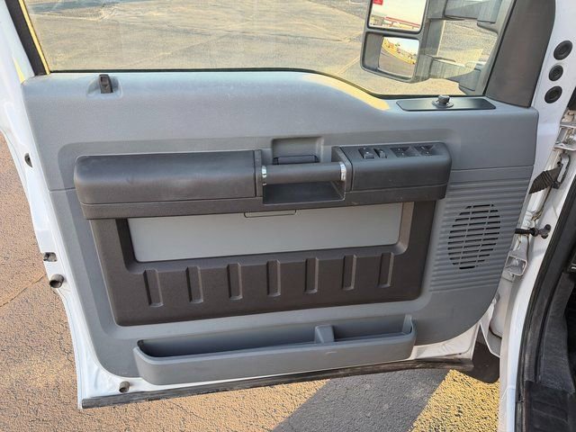 Used 2011 Ford F450 XL w/ PWR Equipment Group image 17