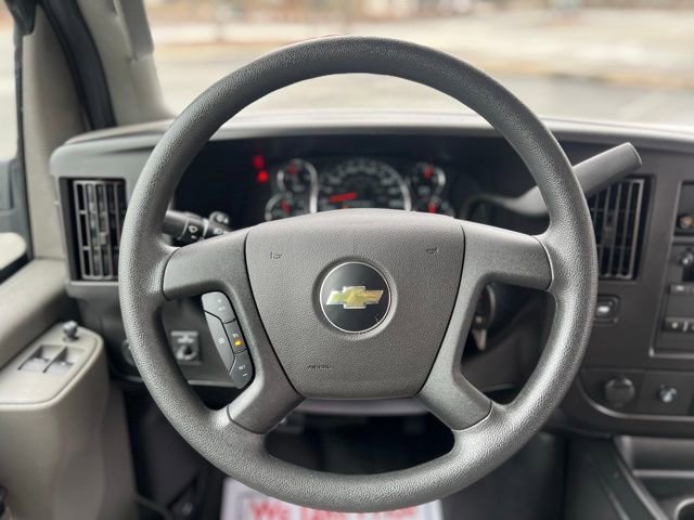 Used 2023 Chevrolet Express 3500 LS image 27