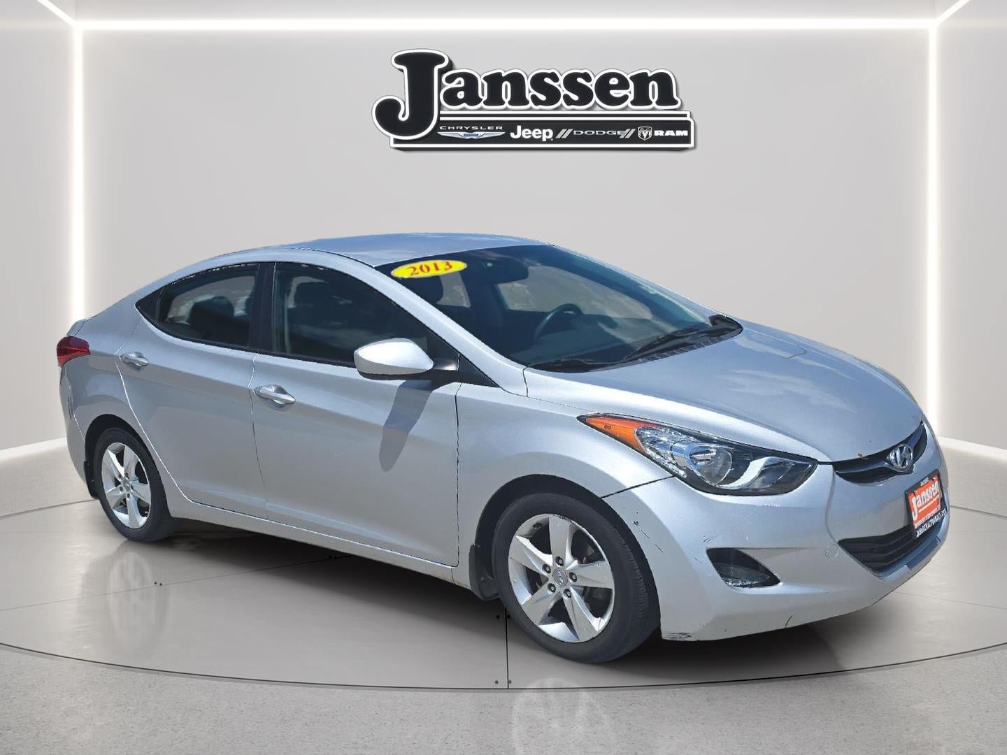 Used 2013 Hyundai Elantra GLS w/ Preferred Pkg FWD image 7