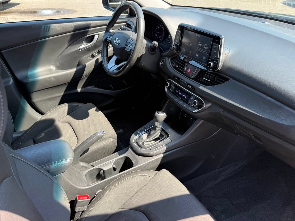 Used 2018 Hyundai Elantra GT w/ Style Package 02 FWD image 24