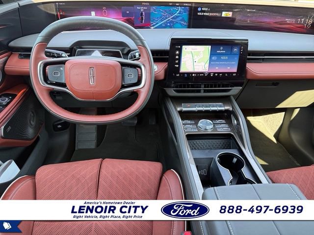 Used 2025 Lincoln Nautilus Black Label image 16