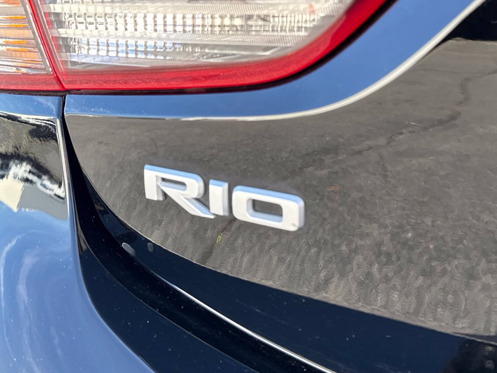 Used 2023 Kia Rio S FWD image 9