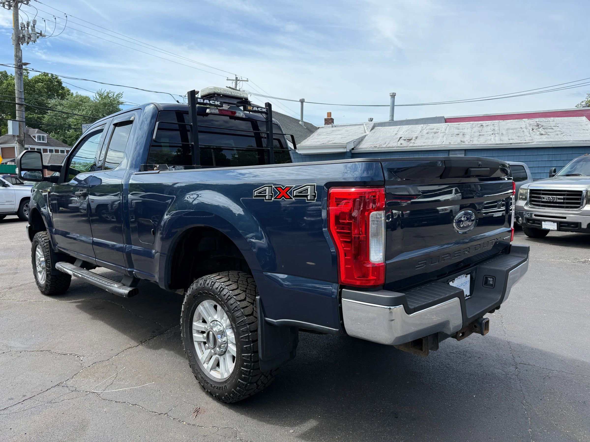 Used 2017 Ford F350 XLT AWD/4WD image 8