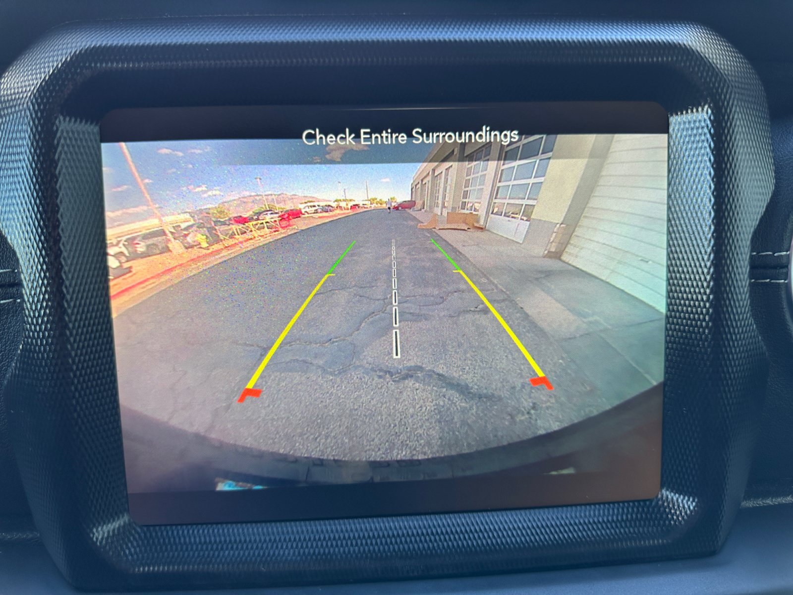 Used 2023 Jeep Wrangler Unlimited Sahara AWD/4WD image 19