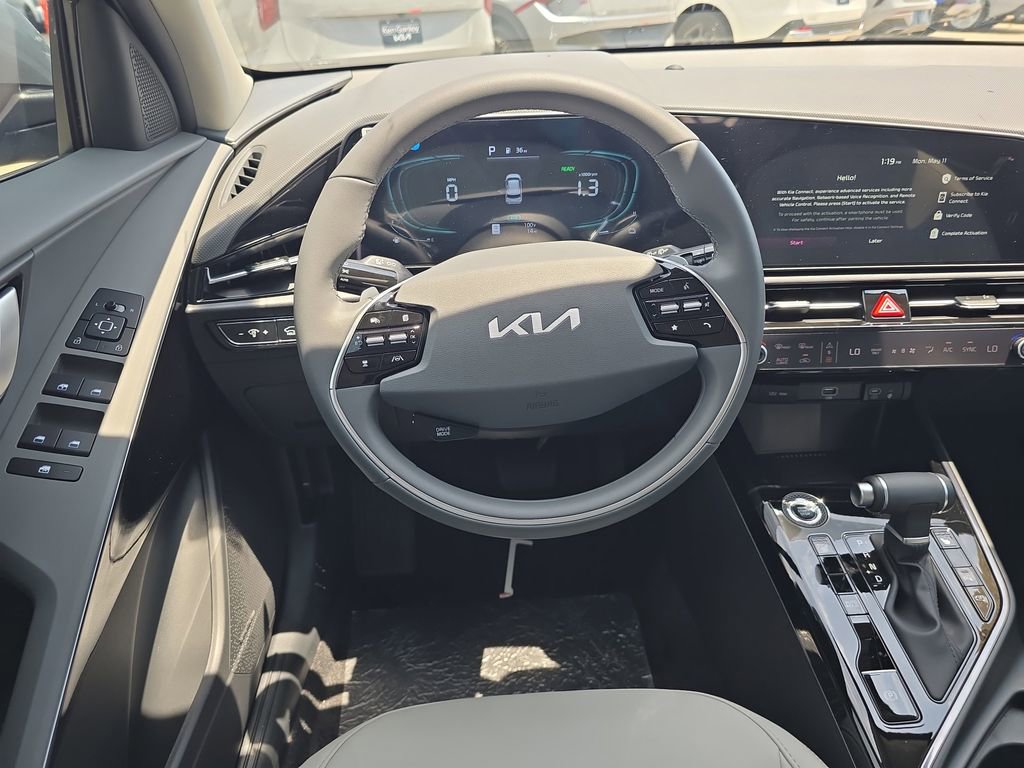 New 2026 Kia Niro EX FWD image 14