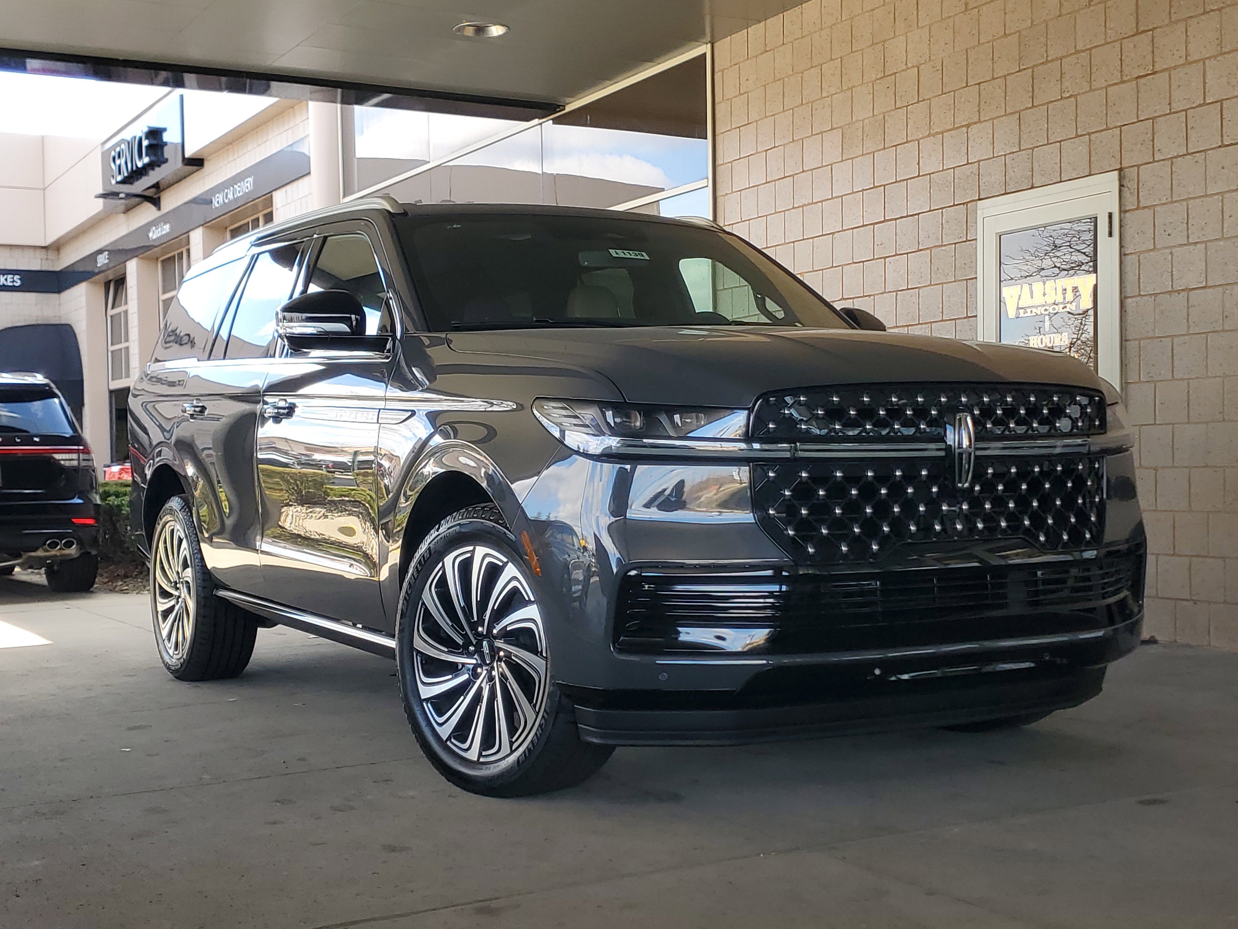 New 2026 Lincoln Navigator Black Label video 1