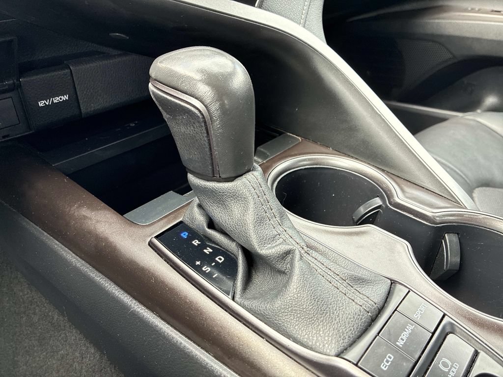 Used 2024 Toyota Camry XSE FWD image 27