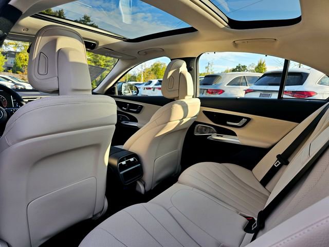 New 2026 Mercedes-Benz E 350 4MATIC Sedan image 23