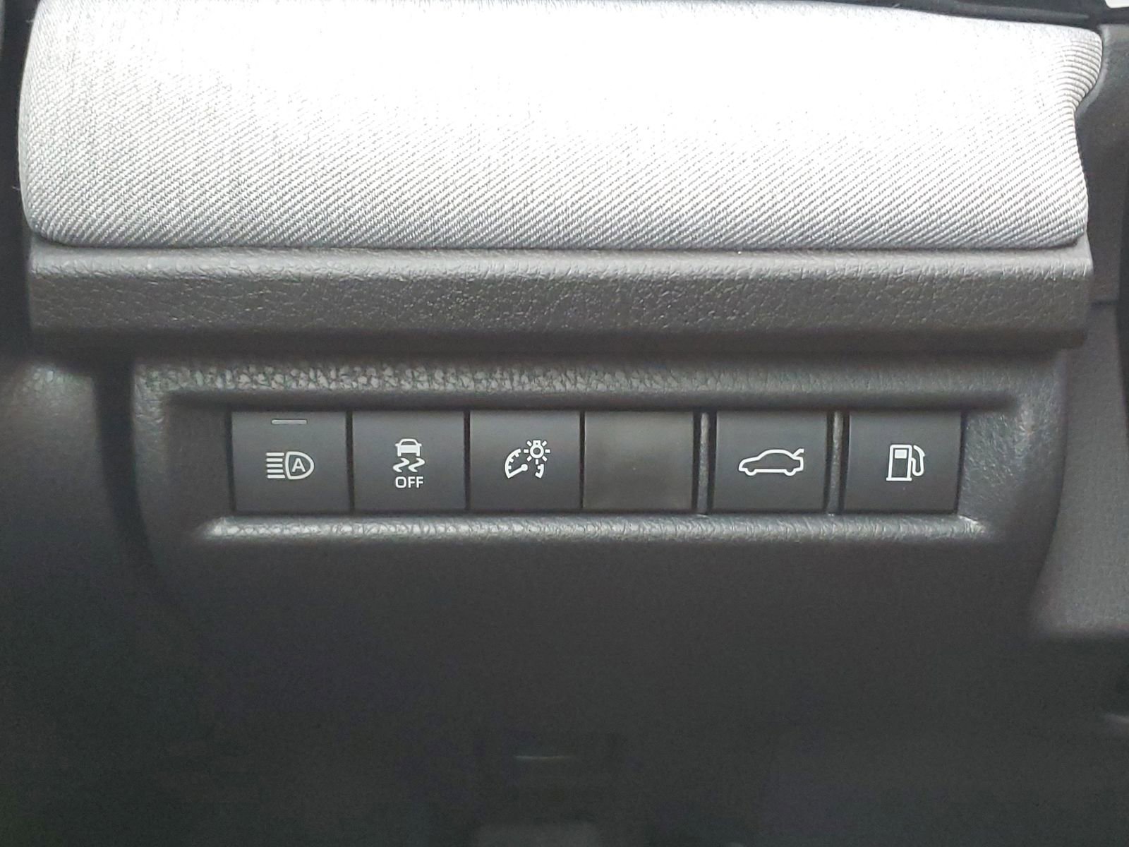 Certified 2026 Toyota Camry LE w/ Convenience Package image 22