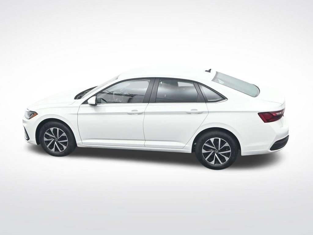 Used 2025 Volkswagen Jetta S image 31