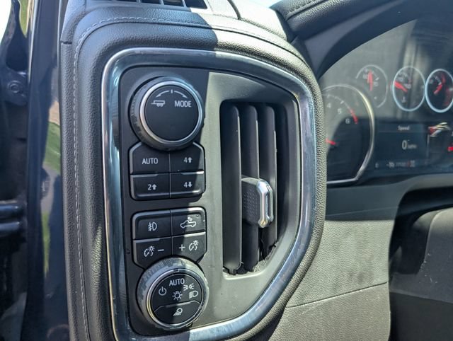 Used 2022 Chevrolet Silverado 1500 LTZ AWD/4WD image 18