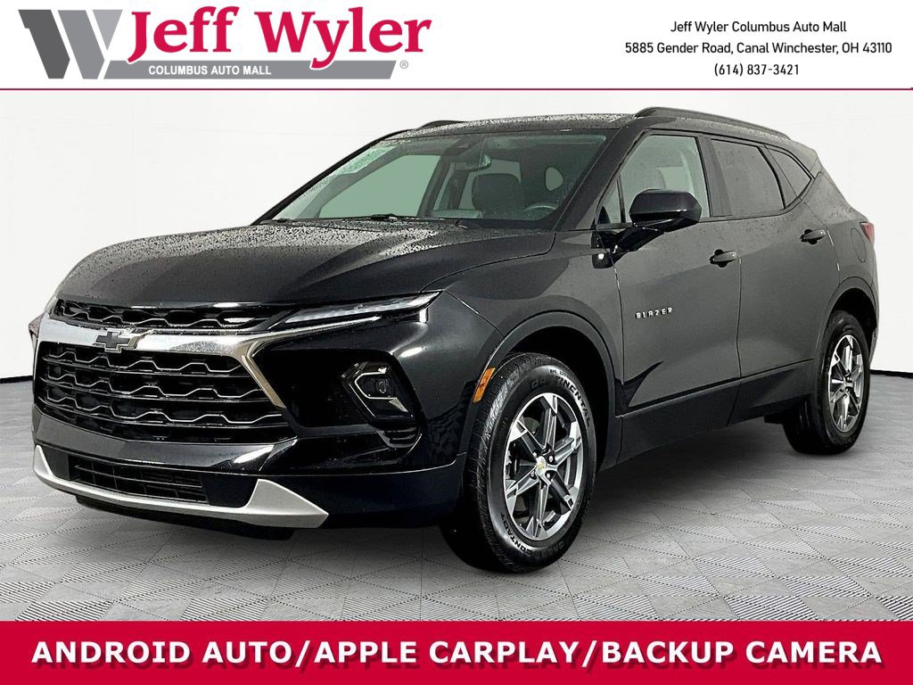 Used 2024 Chevrolet Blazer LT w/ Convenience Package FWD image 1