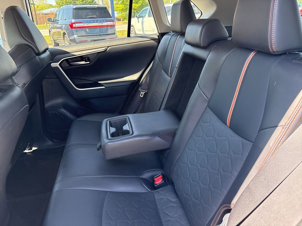 Used 2023 Toyota RAV4 Adventure AWD/4WD image 19