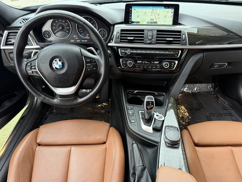 Used 2017 BMW 330i Sedan RWD image 21