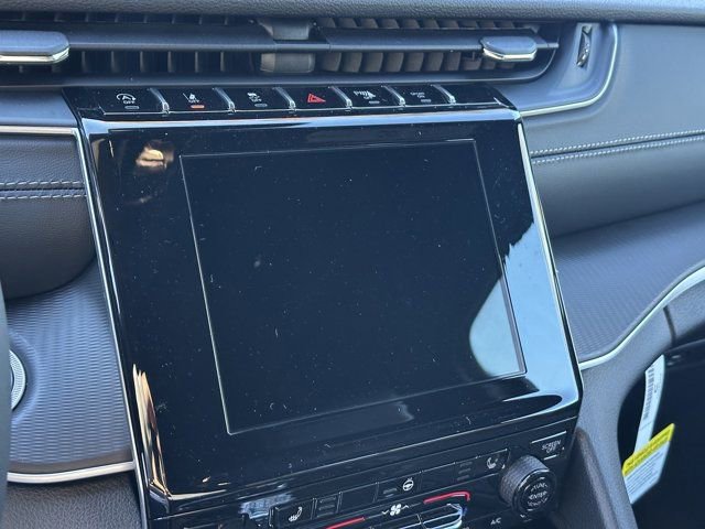 New 2025 Jeep Grand Cherokee Laredo image 25