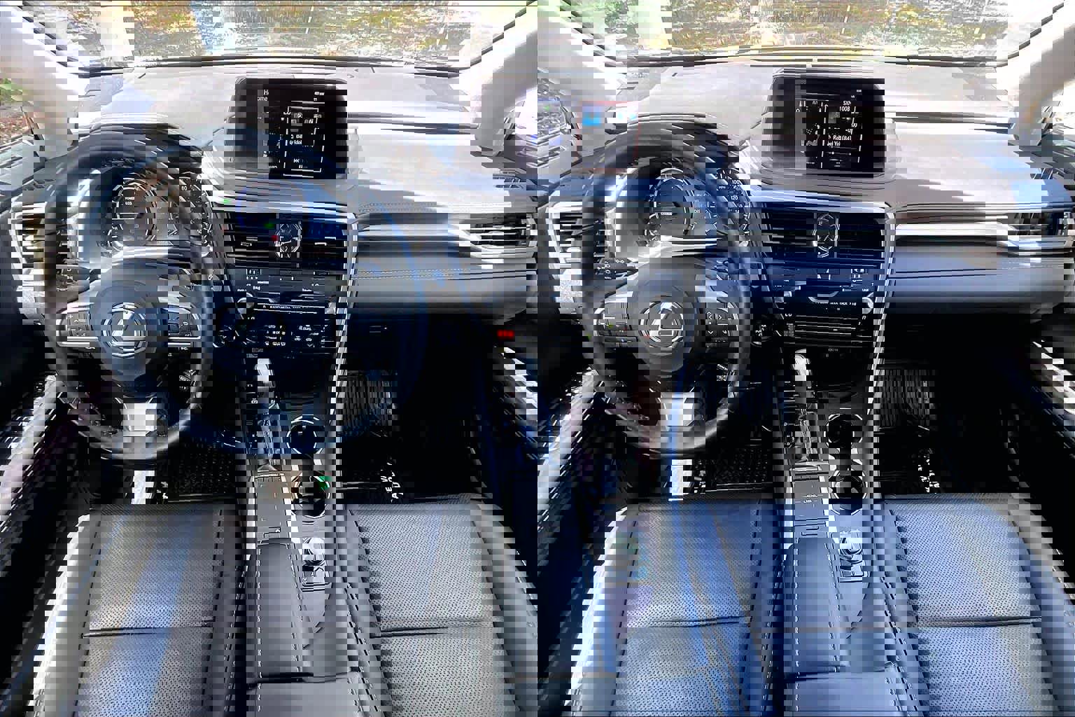 Used 2021 Lexus RX 450h AWD w/ Premium Package image 16