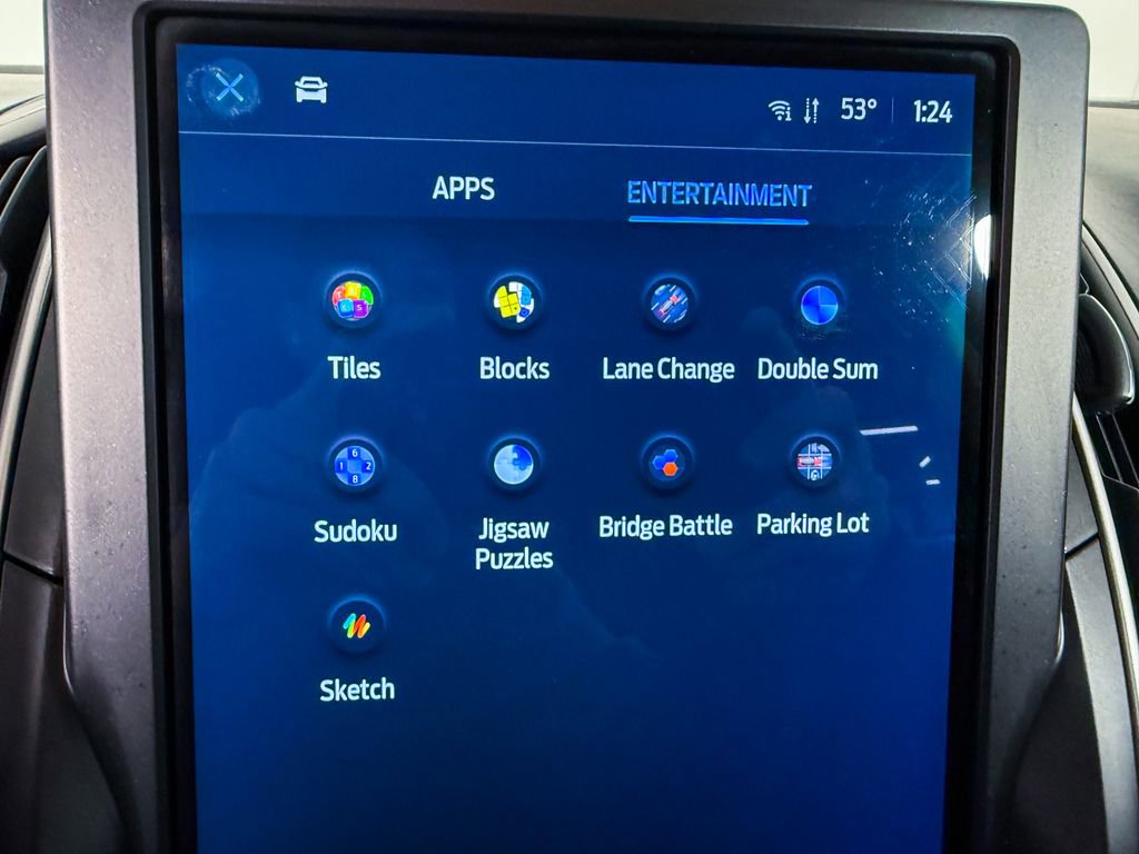 Used 2024 Ford Edge SE image 26