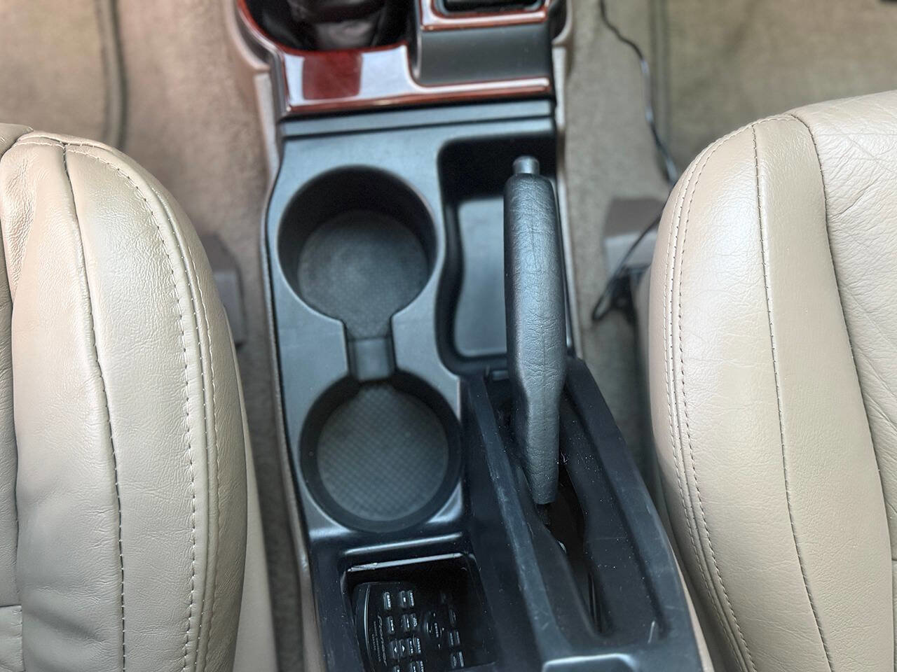 Used 2001 Toyota 4Runner SR5 image 19